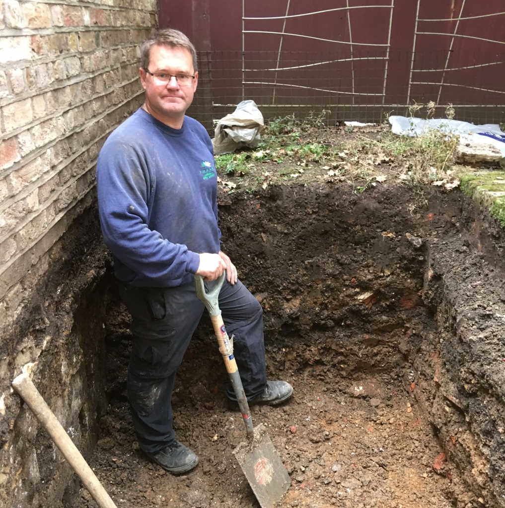 Japanese Knotweed Surveyor in Kensington